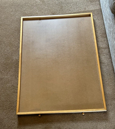 Jigsaw board with built - , in