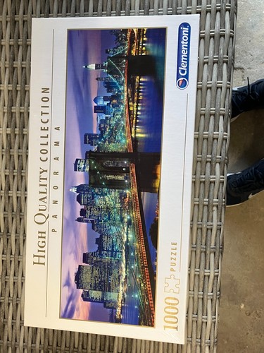 1000 piece jigsaw puzzle board